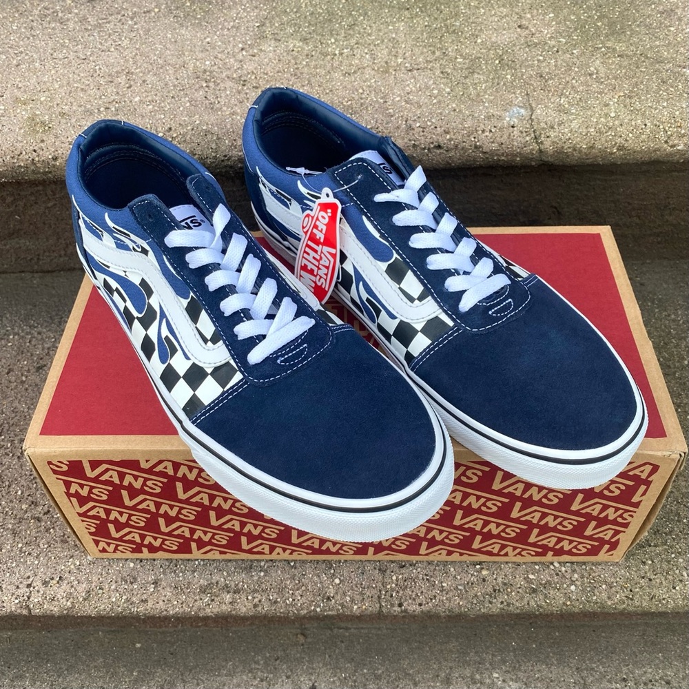 Vans Old Skool Ward Flame Checkered Shoe Dark Blue Size 11.5 NWT